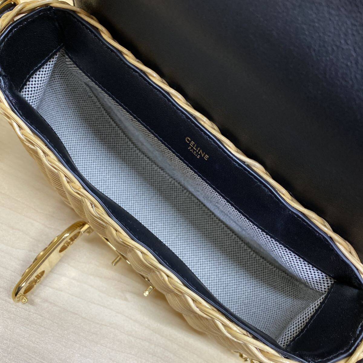 美品】CELINE セリーヌ チェーン ショルダーバッグ トリオンフ 美品】CELINE セリーヌ チェーン ショルダーバッグ トリオンフ
