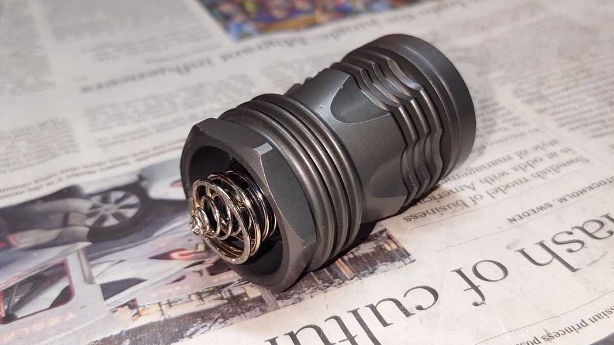 Yahoo!オークション - SUREFIRE 初期型 KL3-HA-WH 6P 9P C2 C3 Yahoo!オークション - SUREFIRE 初期型 KL3-HA-WH 6P 9P C2 C3