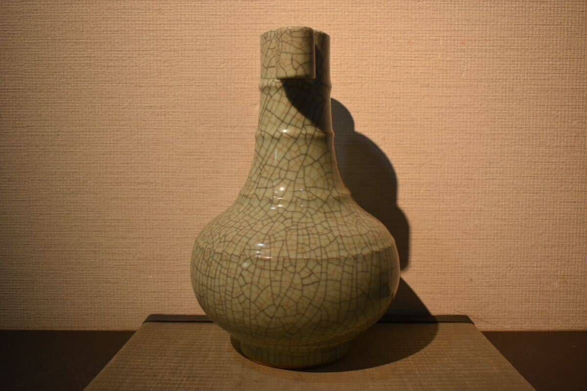 中国美術 哥窯(かよう) 花瓶です（中国美術 哥窯(かよう) 花瓶