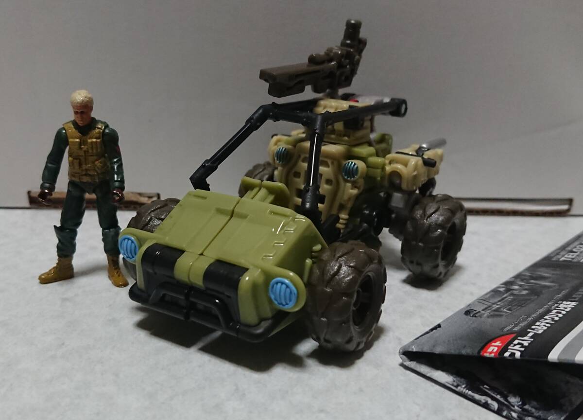 トランスフォーマー ダークサイドムーン DA-23 サンドストーム & デドクリフ上等兵
