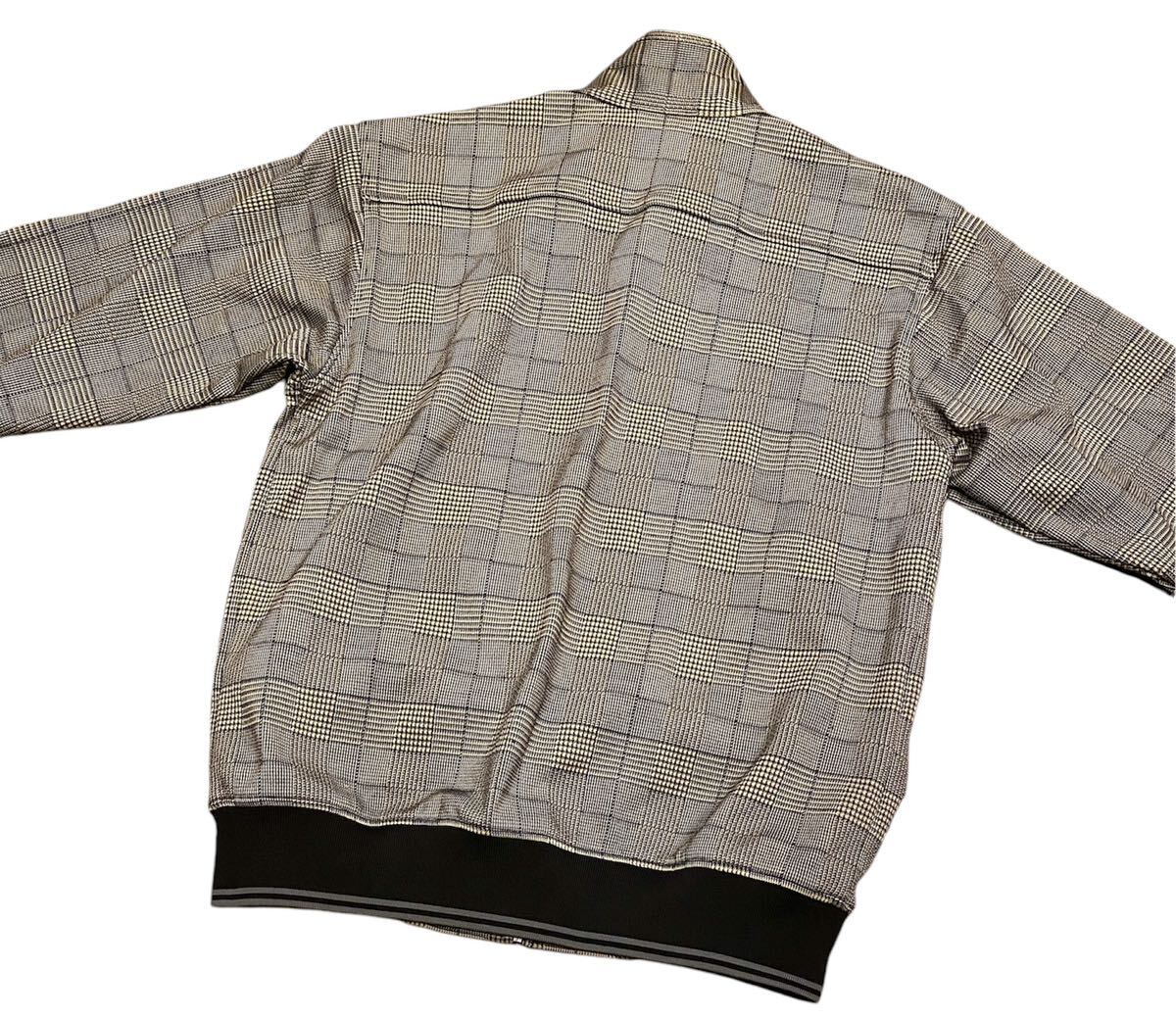入手困難】FRED PERRY M ブルゾン スウィングトップ チェック柄 入手困難】FRED PERRY M ブルゾン スウィングトップ チェック柄