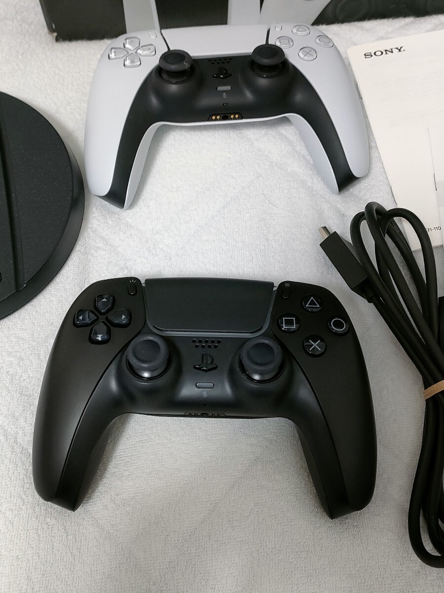 SONY PS5 PlayStation 5 CFI-1100B01 デジタル・エディション SONY PS5 PlayStation 5 CFI-1100B01 デジタル・エディション