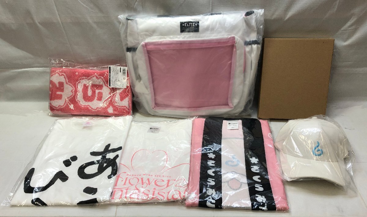 ☆未使用品☆ hololive ホロライブ さくらみこ グッズまとめ 2WAY痛バ パブミラー 名言Tシャツ 法被 キャップ 他 35P Vtuber [31-0927-M6]