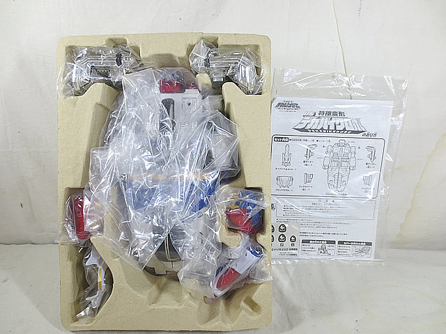 新品 バンダイ 特捜戦隊デカレンジャー 特捜変形 DX デカ 新品 バンダイ 特捜戦隊デカレンジャー 特捜変形 DX デカ