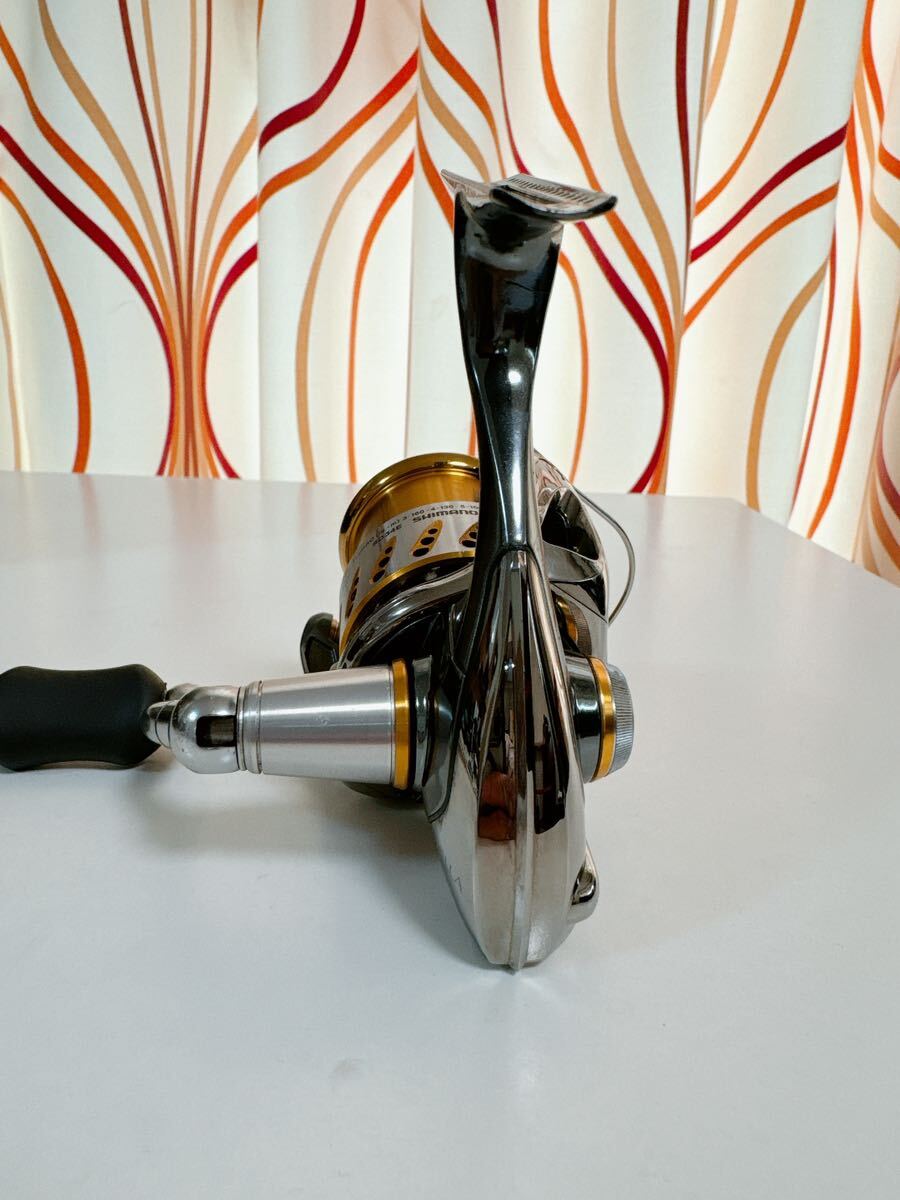 シマノ 07ステラ 2500S 付属品完備 SHIMANO STELLA日本製 MADE シマノ 07ステラ 2500S 付属品完備 SHIMANO STELLA日本製 MADE