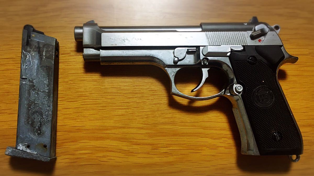 ガスガン Beretta M92FS INOX GBB