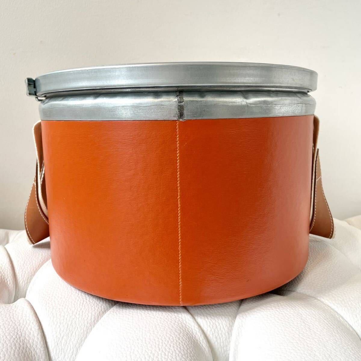 ◇USED◇HERMES エルメス サドルボックス S 馬具缶 収納 インテリア 雑貨 道具入れ シューズ サイドテーブル オレンジ シルバー金具 コルク_画像3