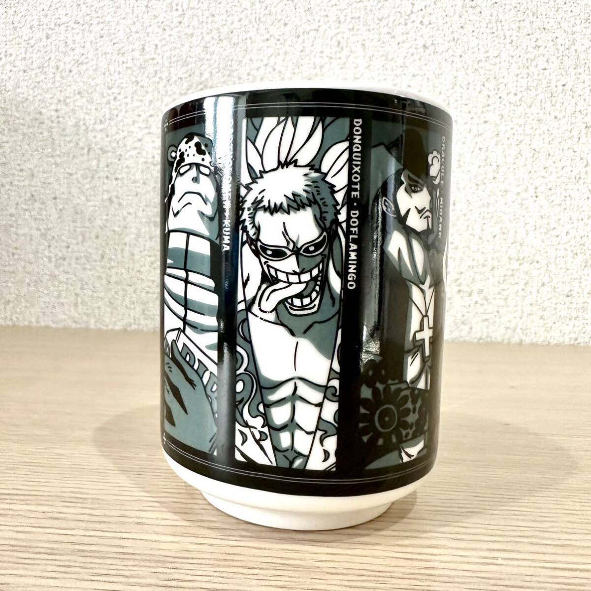 * долгосрочное хранение *ONEPIECE One-piece самый жребий кружка стакан . внизу 7 . море Hankook mi Hawk do фламинго ..moli ставрида японская mbee чёрный . без коробки 