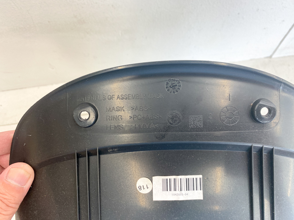 BMW 3シリーズ E91 320i ツーリング 2000 ABA-VR20 純正 スピードメーター タコメーター 9166829-01