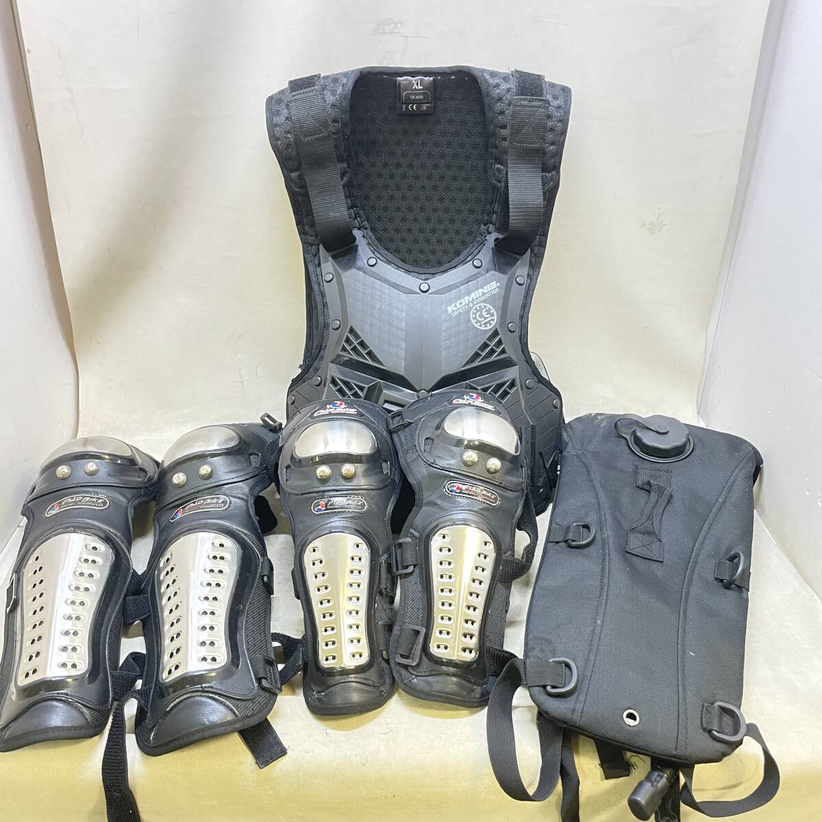 0637 らくらく家財D OS 100インチ スクリーン SMS-100HM-P1ー 0637 らくらく家財D OS 100インチ スクリーン SMS-100HM-P1ー
