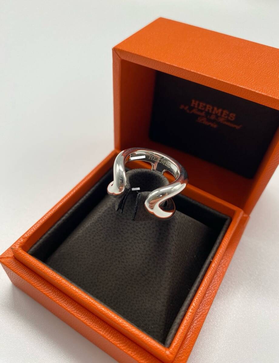 未使用新品】HERMES エルメス シルバーリング《オスモズ》GM 未使用新品】HERMES エルメス シルバーリング《オスモズ》GM