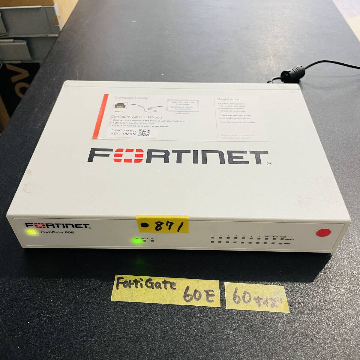 871 通電OK FORTINET FG-60E FortiGate 60E 本体 セキュアSD-WAN 871 通電OK FORTINET FG-60E FortiGate 60E 本体 セキュアSD-WAN