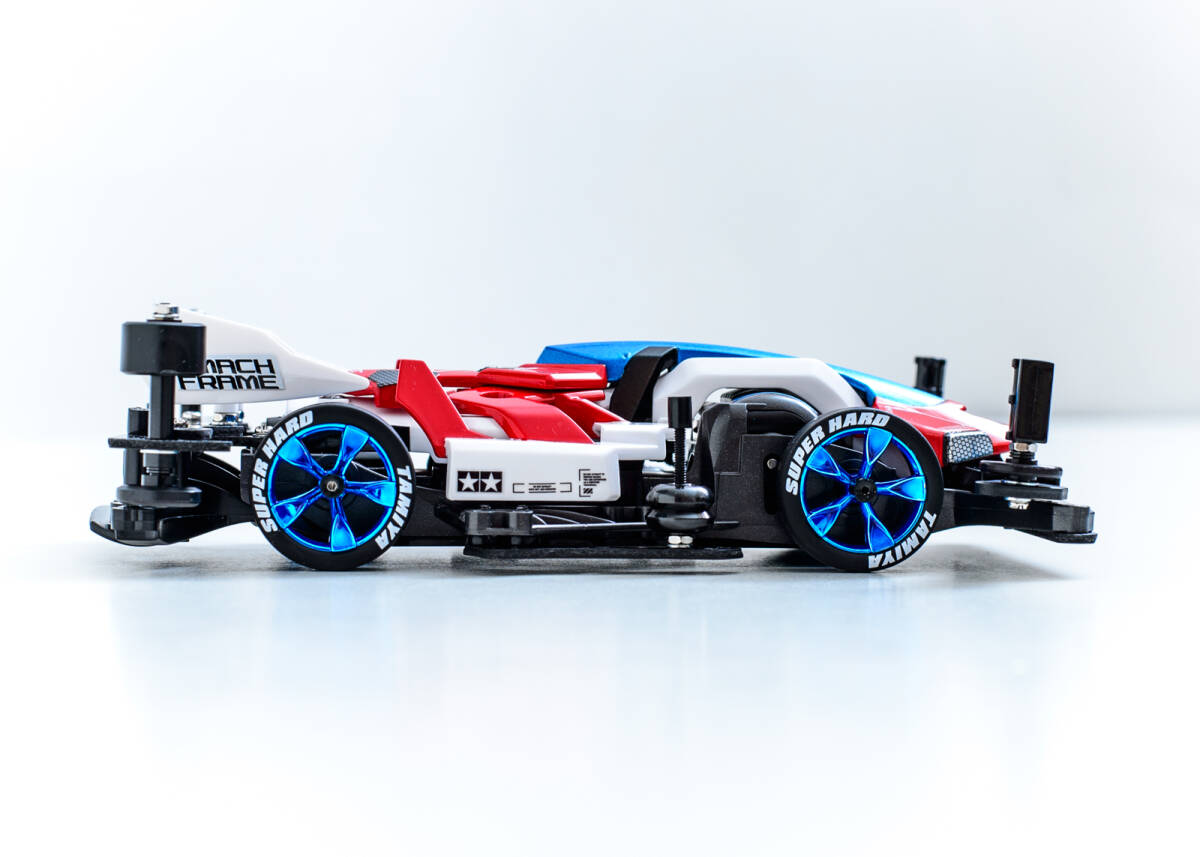 ミニ四駆完成品 マッハフレーム カスタム完成品・塗装済未走行 ミニ四駆完成品 マッハフレーム カスタム完成品・塗装済未走行