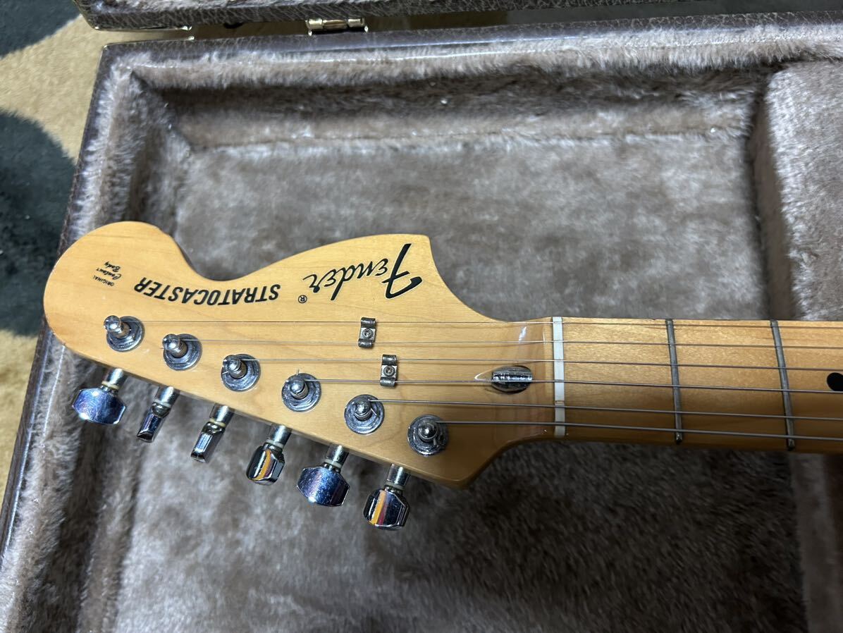 2002年製・激レアカラー・ラージヘッド・Fender Japan ST-72 2002年製・激レアカラー・ラージヘッド・Fender Japan ST-72