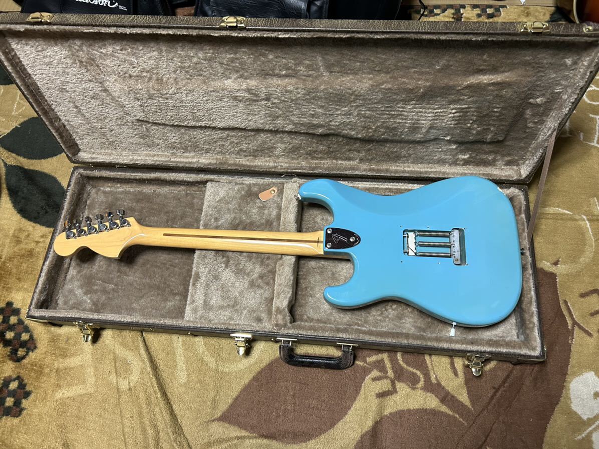 2002年製・激レアカラー・ラージヘッド・Fender Japan ST-72 2002年製・激レアカラー・ラージヘッド・Fender Japan ST-72
