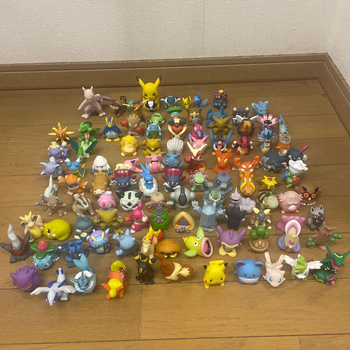 ポケモン 指人形 コレクション 137個 Yahoo!オークション - ポケモン 指人形 その他 フィギュア