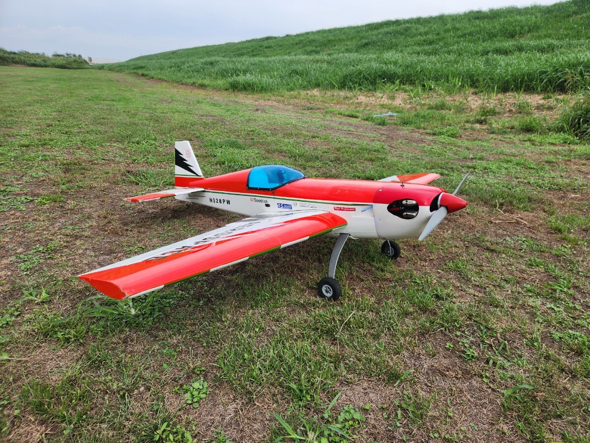 ラジコン飛行機エンジン