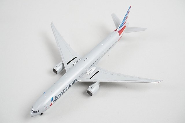 ★ Gemini Jets ジェミニ 1/400 B777-300ER AA アメリカン航空 N720AN GJAAL1580