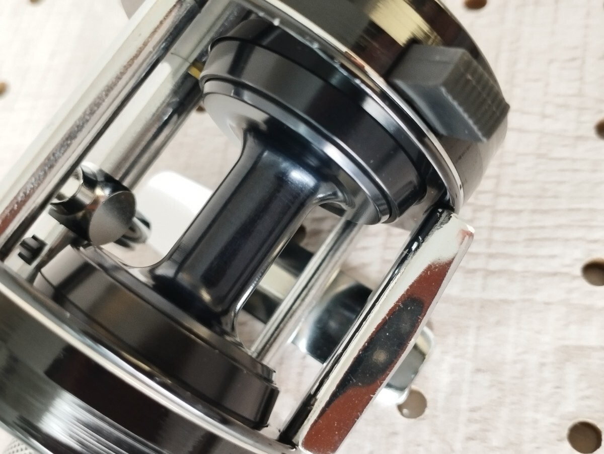 K246R05705】美品 ABU アンバサダー 2500C ブラック(アブ