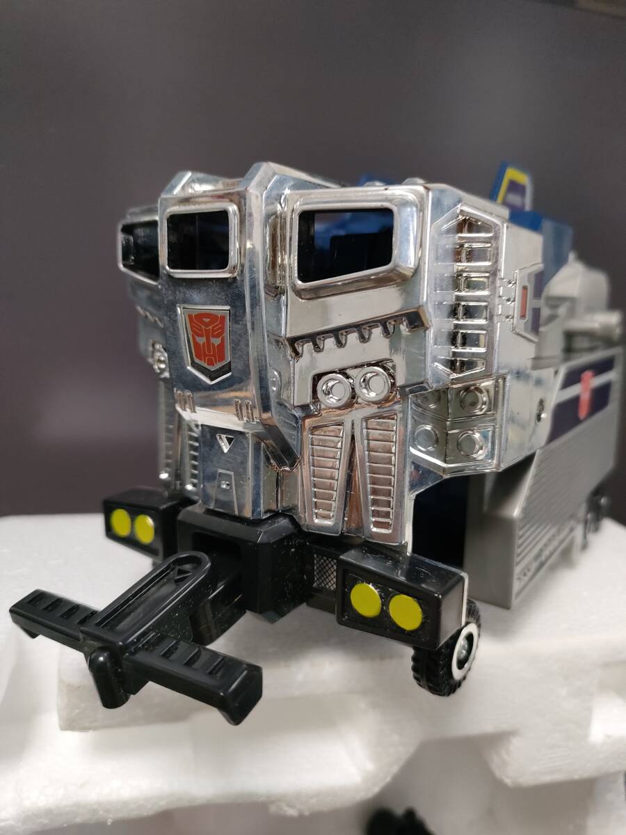 Bibian 比比昂- タカラ戦え!超ロボット生命体 Bibian 比比昂- タカラ戦え!超ロボット生命体