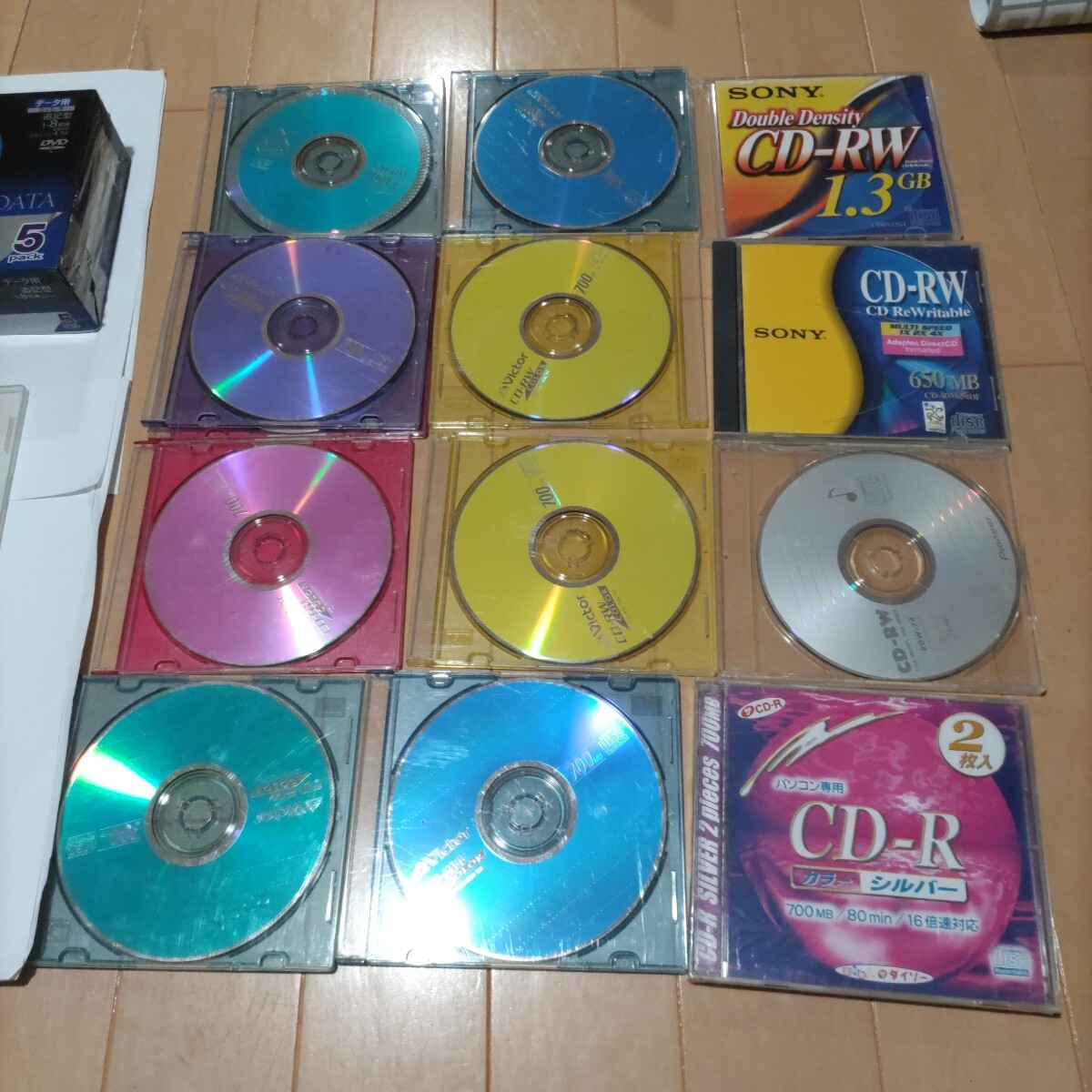 DVD-R ( total 18 sheets ),CD-RW ( total 11 sheets ) free shipping 