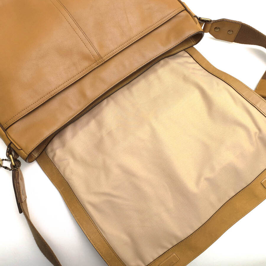 COACH コーチ ショルダーバッグ 70486 Bleecker Courier Bag ブリーカー クーリエバッグ ソフトポートレザー 牛革 サドルカラー フラップ_画像7