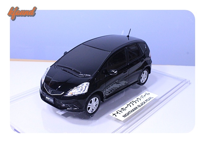 HONDA FIT RS　ホンダ　フィット　カラーサンプル　ナイトホークブラックパール色　ホンダ純正品
