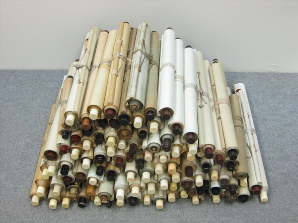 掛軸 大量 100本 まとめて 中国 書画 古画 山水 花鳥 仏画 木版 掛軸 大量 100本 まとめて 中国 書画 古画 山水 花鳥 仏画 木版