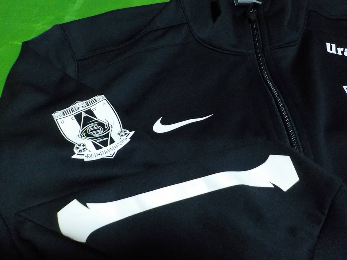 NFTB 非売品支給 実使用 NIKE正規品 浦和レッズ 2012 移動着 NFTB 非売品支給 実使用 NIKE正規品 浦和レッズ 2012 移動着