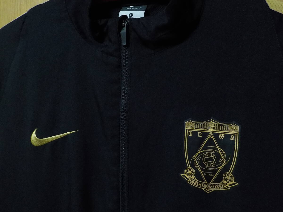 遠藤航 実使用支給 非売品 NIKE正規品 浦和レッズ 2016 移動着 遠藤航 実使用支給 非売品 NIKE正規品 浦和レッズ 2016 移動着
