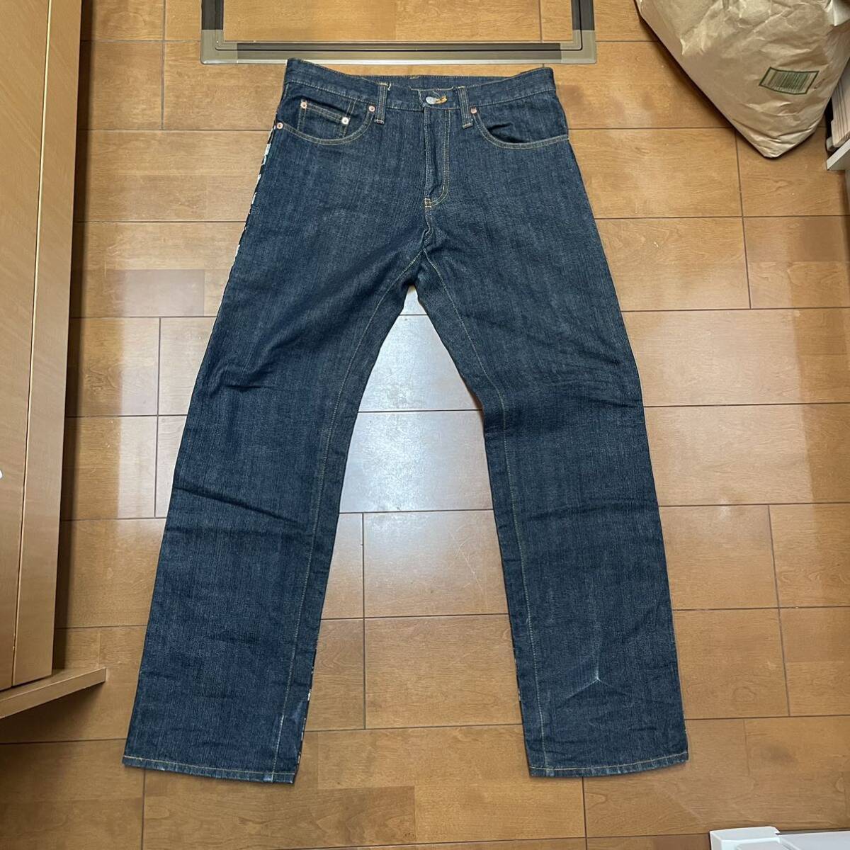 JUVENILE DELINQUENT×ハローキティ 岡山児島産 ジーンズ デニム JUVENILE DELINQUENT×ハローキティ 岡山児島産 ジーンズ デニム