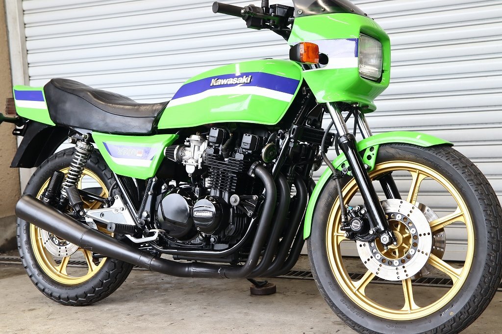 Yahoo!オークション - Z750GP/レストア車/ローソンカラー/ライム Yahoo!オークション - Z750GP/レストア車/ローソンカラー/ライム