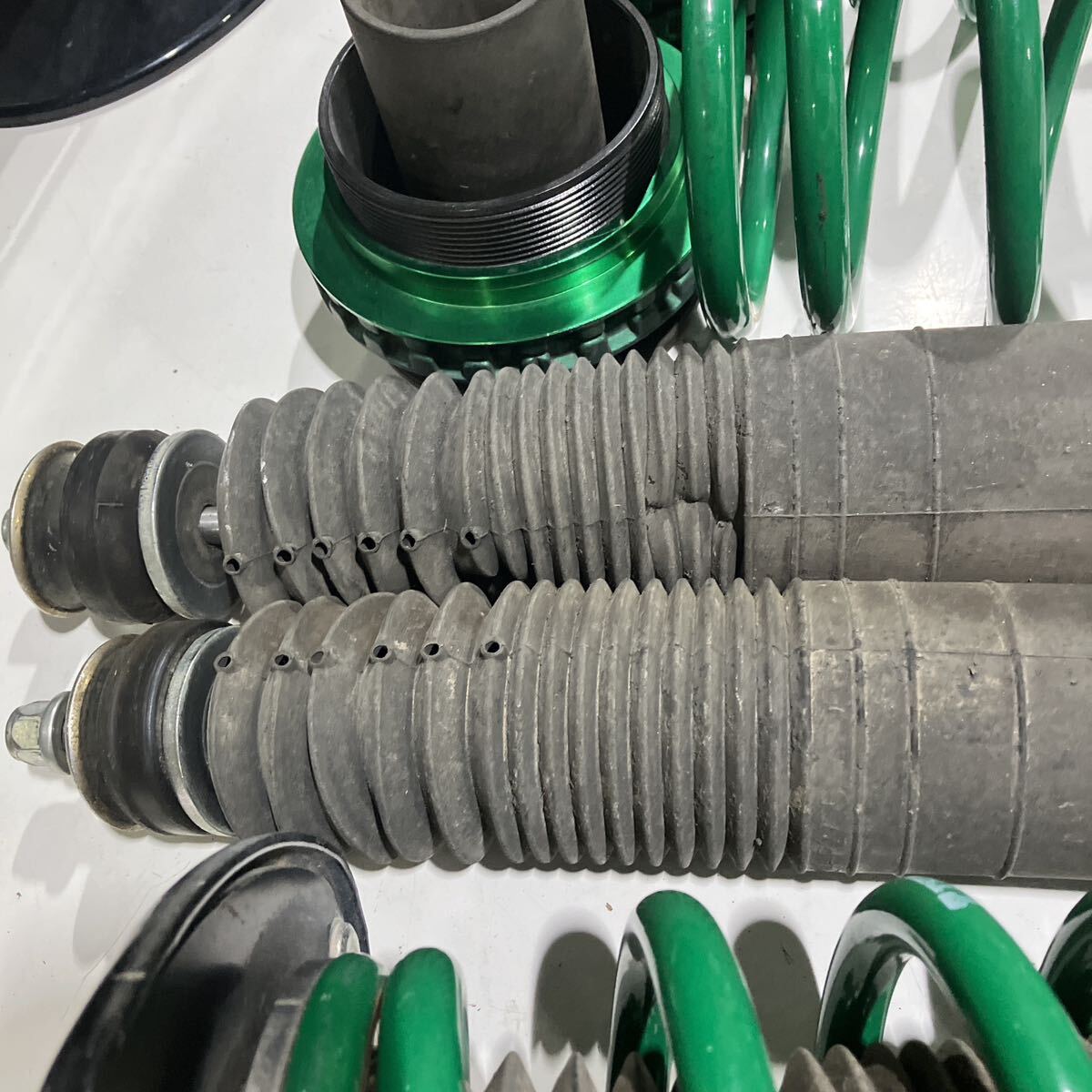 LM90302 Honda Step WGN RG1 амортизатор TEIN STREET BASIS G1B18-12746-R G1B18-12746-L G1B19-12231