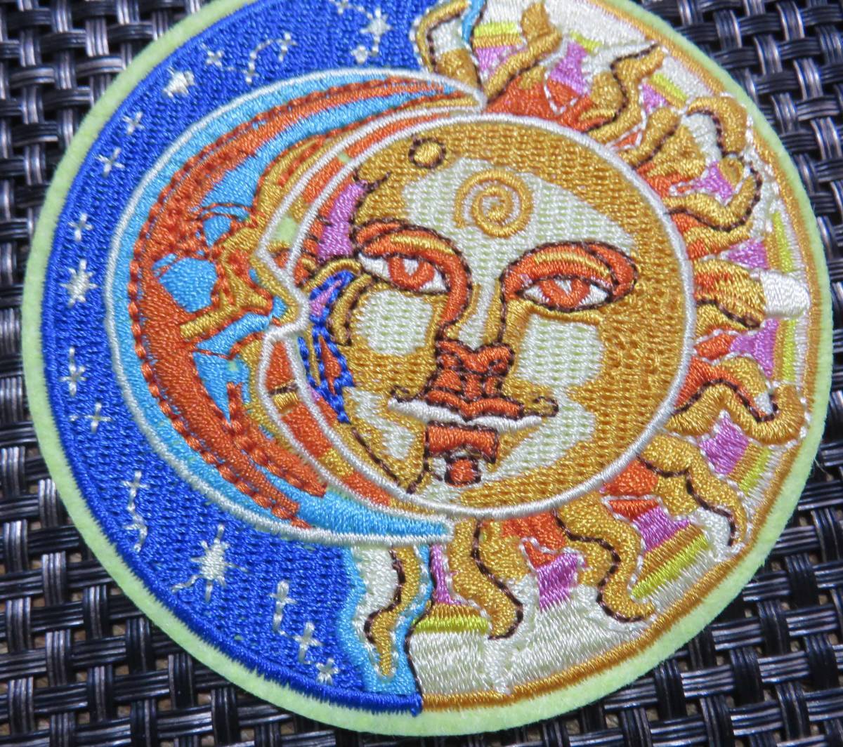 {OR оранжевый три день месяц }#[ месяц . солнце SUN MOON] супер изящный { Греция Mexico бог .. дизайн ] вышивка нашивка # музыка музыка * искусство искусство изобразительное искусство *