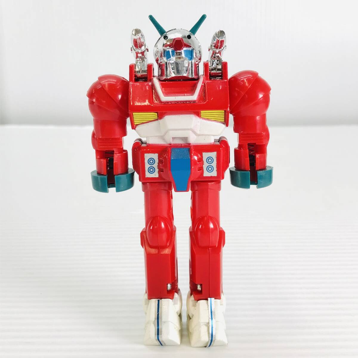 □中古品□ クローバー CLOVER フィギュア 機動戦士ガンダム □中古品□ クローバー CLOVER フィギュア 機動戦士ガンダム