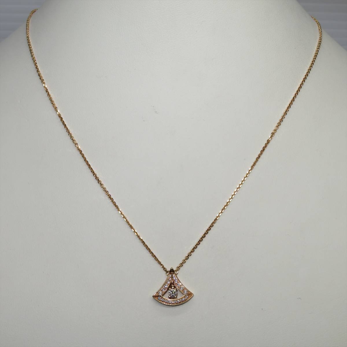 ブルガリ ディーヴァ ドリーム ダイヤモンド ネックレス 750PG 4.9g