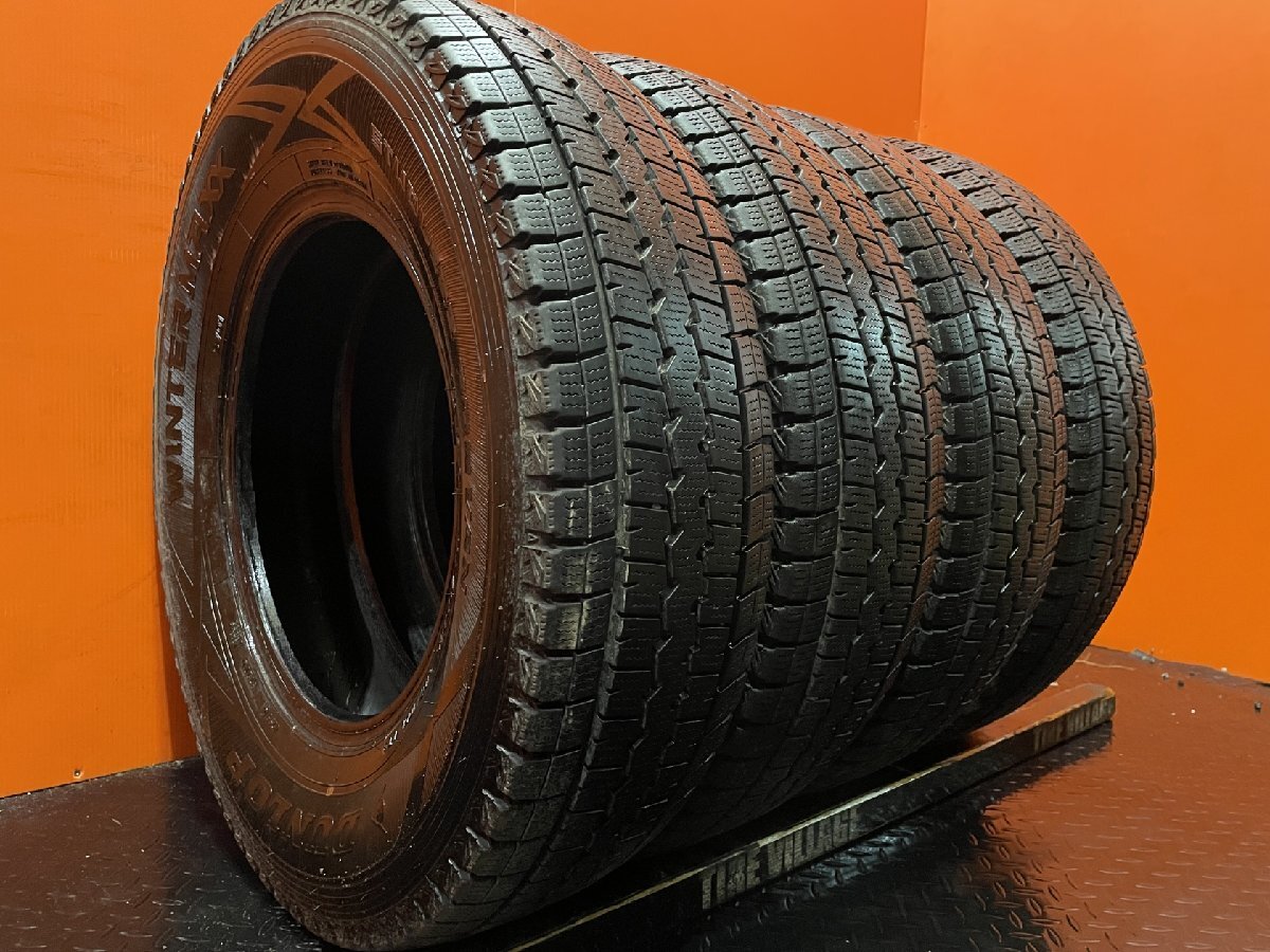 DUNLOP WINTER MAXX SV01 195/80R15 107/105L LT 15インチ スタッドレス 4本 20～23年製 バリ溝 ハイエース等　(KTH102)