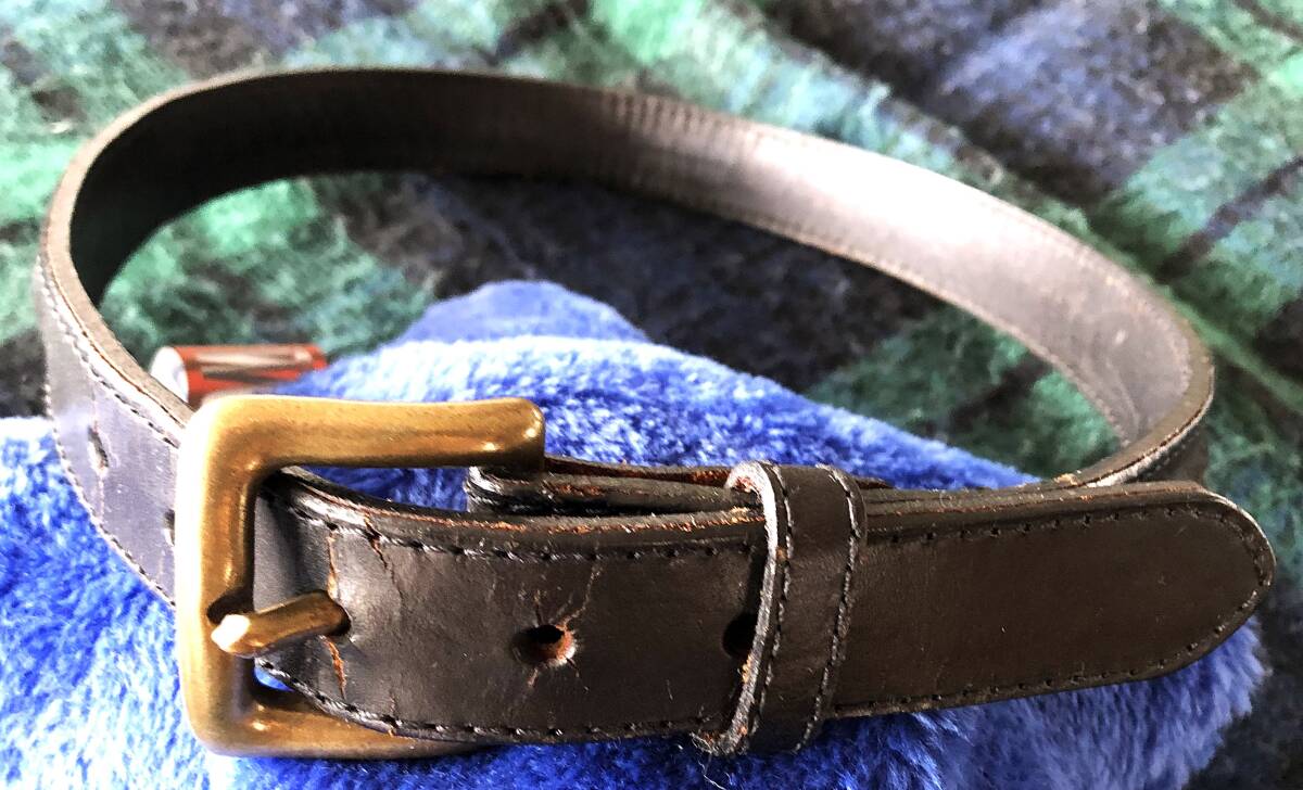 メンズ　カジュアル　ベルト　TOP GRAIN STEERHIDE　size80 　ユーズド