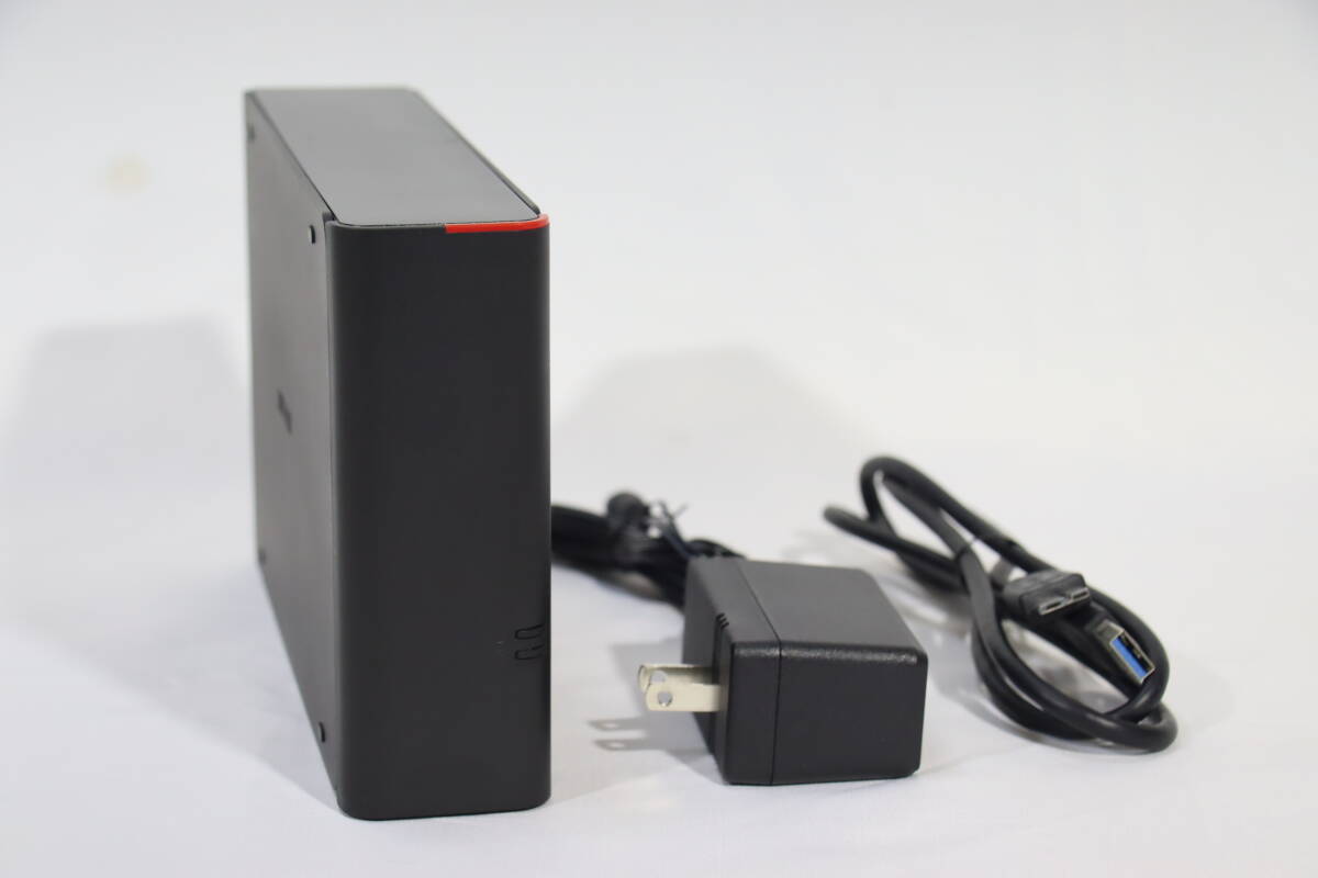 美品　外付けハードディスク　2TB　BUFFALO　バッファロー　HD-GDU3 Series　黒色　USB3.0 (USB2.0対応)　動作品