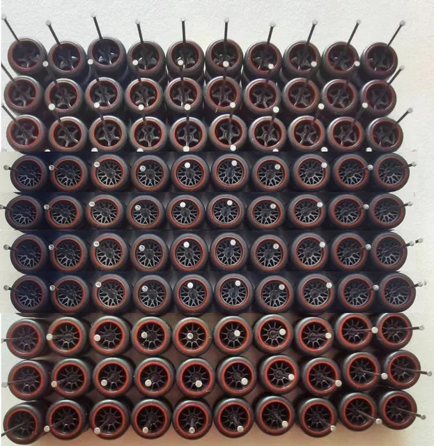 50セット ブラック レッド ■ 汎用 アソート カスタム ホイル ミニカー セット ラバータイヤ付 ■ 合金 カーホイール 11mm 14mm 1:64 A300