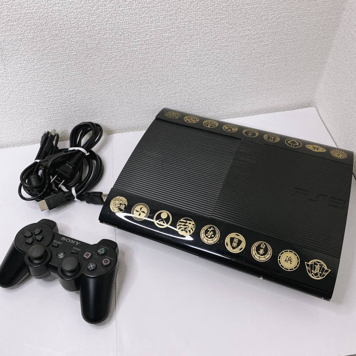 Amazon | PlayStation 3 250GB 龍が如く5 EMBLEM EDITION Amazon | PlayStation 3 250GB 龍が如く5 EMBLEM EDITION