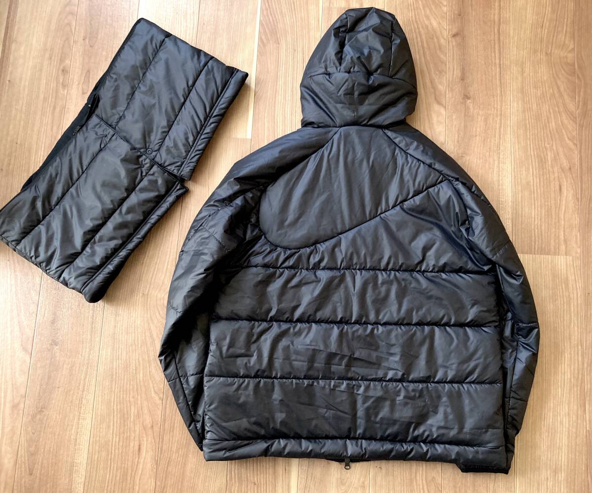 新品】 NIKE /2way Therma-FIT 中綿 ベンチコート ハーフコート 新品】 NIKE /2way Therma-FIT 中綿 ベンチコート ハーフコート