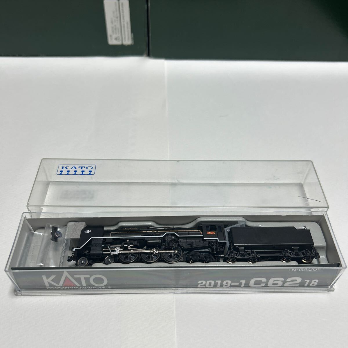 日本最大の KATO C62 18号機 下りつばめ 2019-1(蒸気機関車)｜売買された 鉄道模型