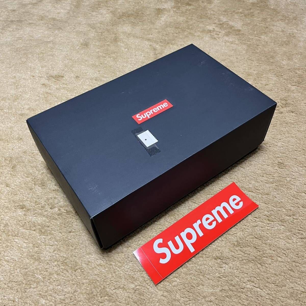 未使用 18ss Supreme Clarks Originals Weaver Green 半タグ 未使用 18ss Supreme Clarks Originals Weaver Green 半タグ