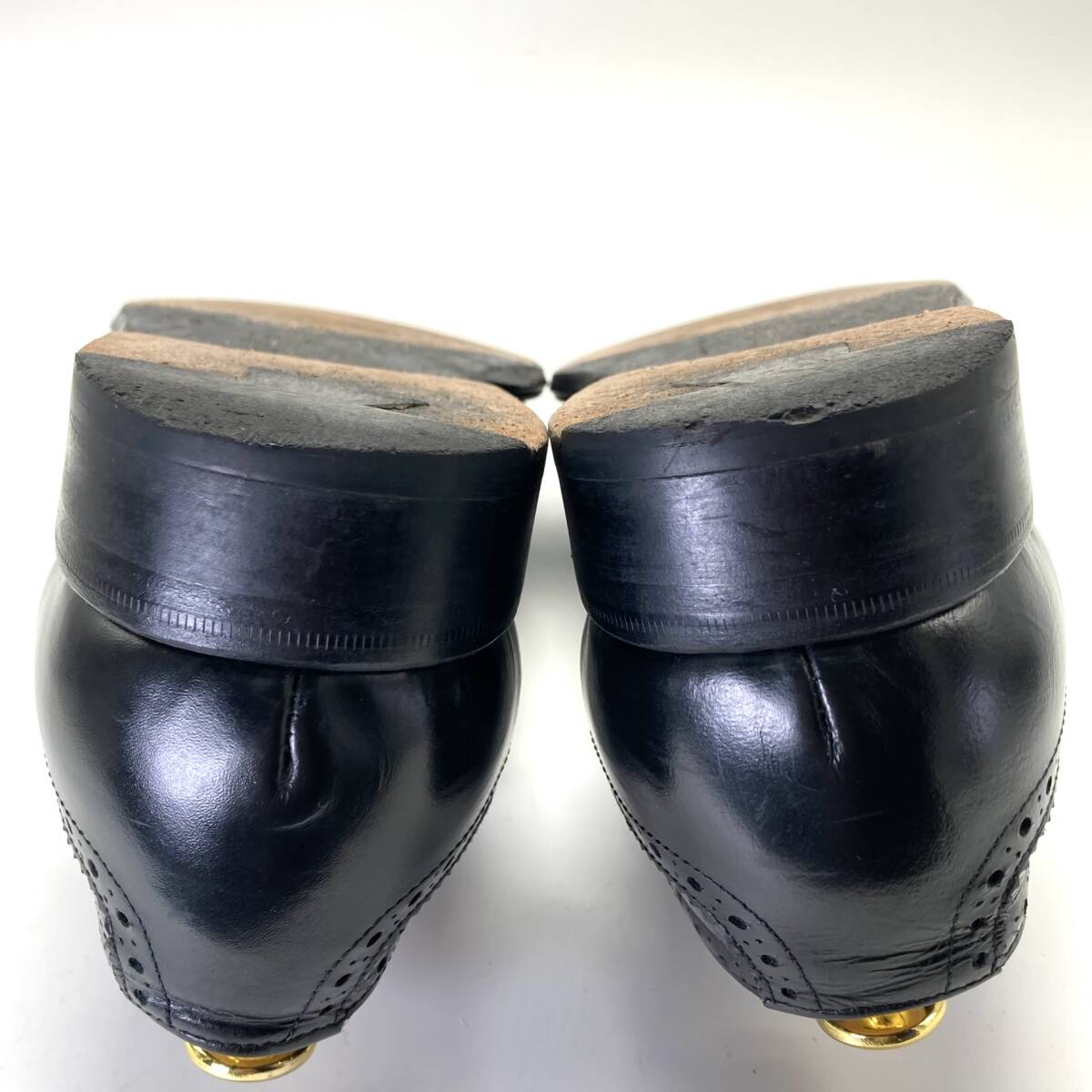 made by Handcrafted Shoemaker パンチドキャップトウ made by Handcrafted Shoemaker パンチドキャップトウ