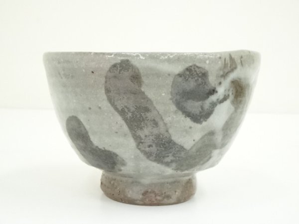 ys7082794; 宗sou 美濃焼　仏太郎窯造　安藤日出武監(jiān)修　唐津茶碗（銘：心）（共箱）【道】