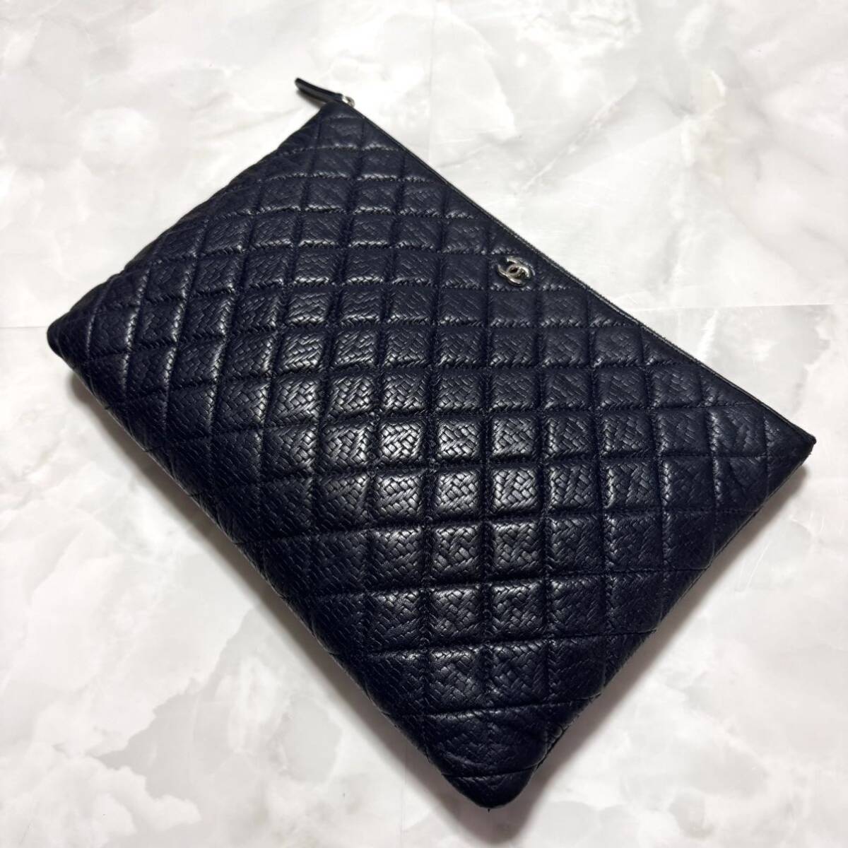 本物 名作 シャネル COCOパッチ マトラッセ レザー クラッチバッグ 濃紺 CHANEL