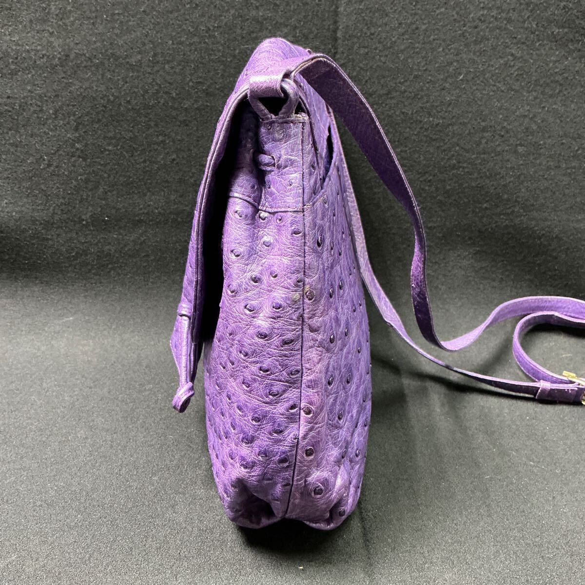 【951】送無 オーストリッチ ショルダーバッグ ModellRoyal ダチョウ レザー 紫 パープル 斜め掛鞄 カバン モデルロイアル