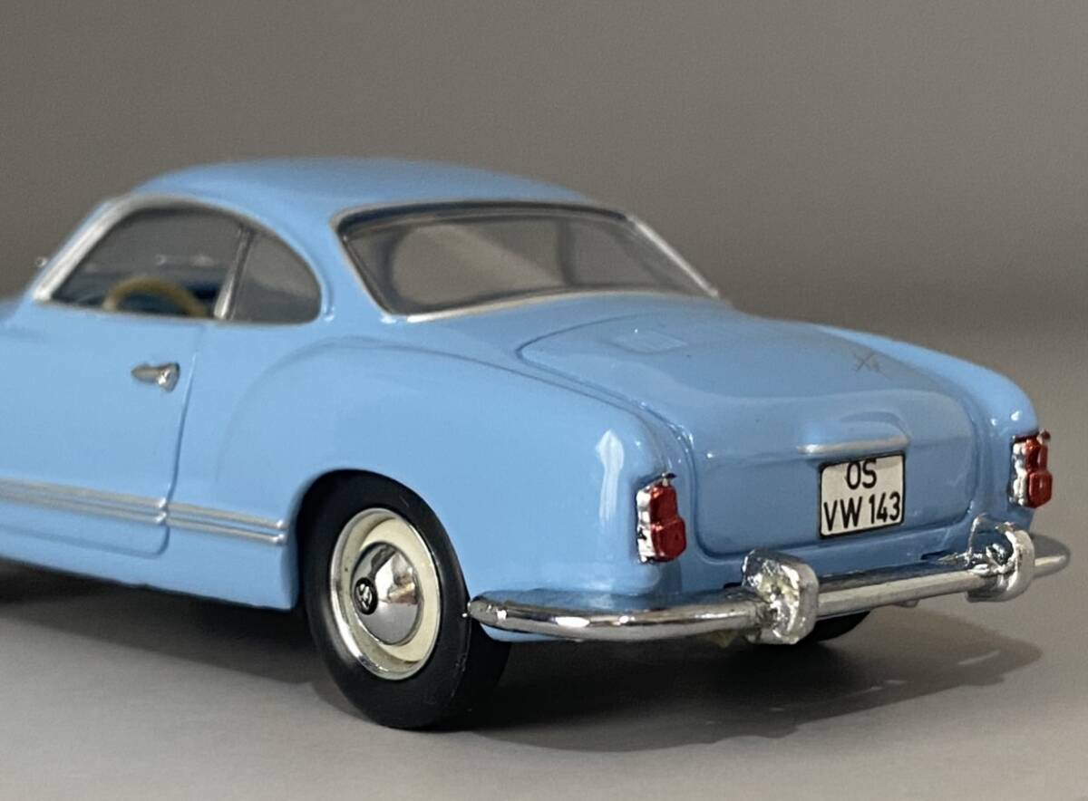 Ixo 1:43 Volkswagen VW Karmann Ghia Convertible year 1957