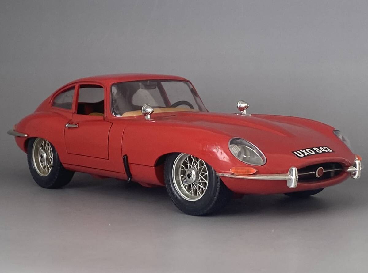 Bburago 1/18 Jaguar E Type Coupe 1961 Red ◆ ブラーゴ ジャガー Eタイプ クーペ 1961 赤 3018